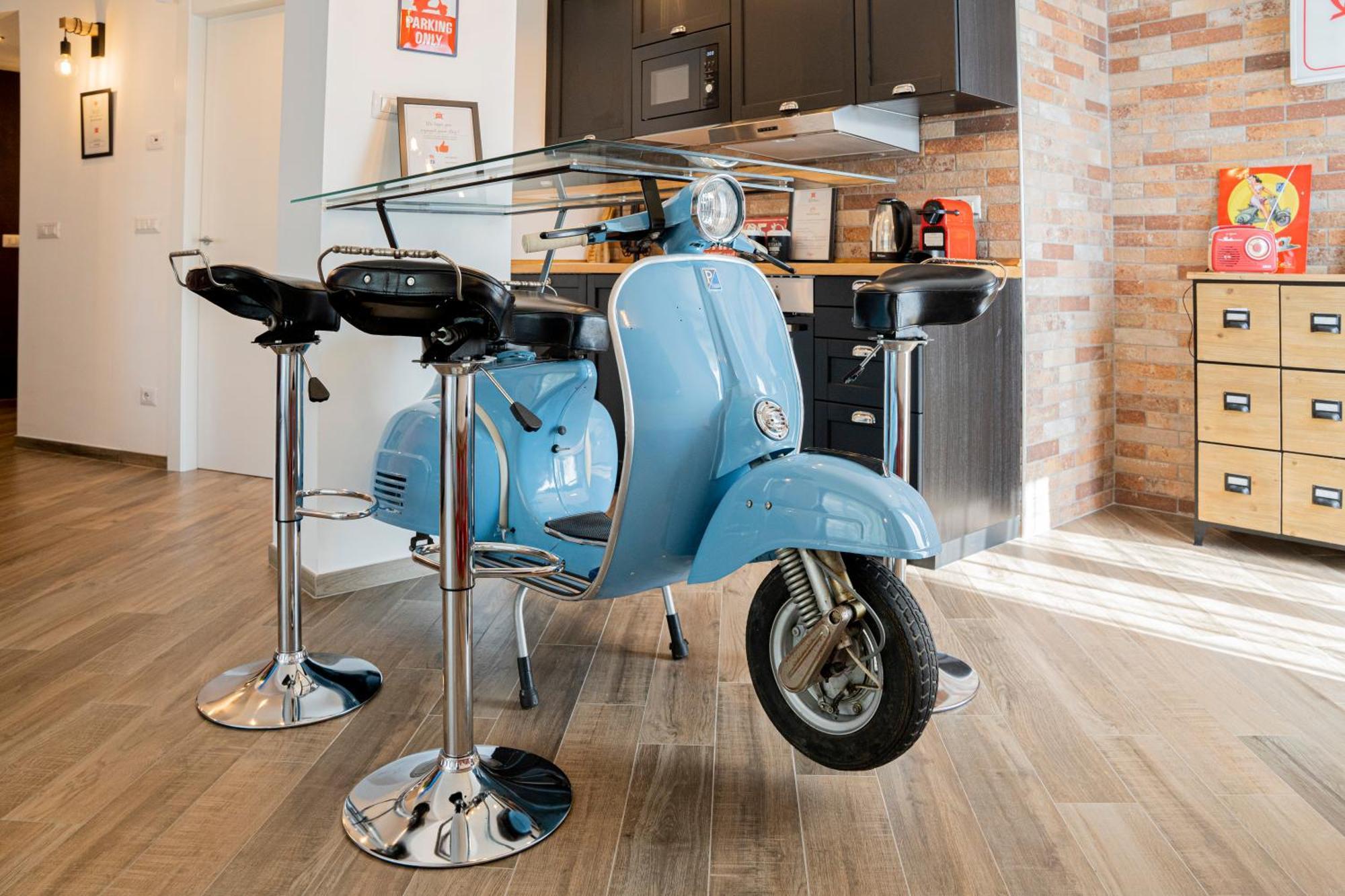 Vespa Apartments Moneglia Oda fotoğraf